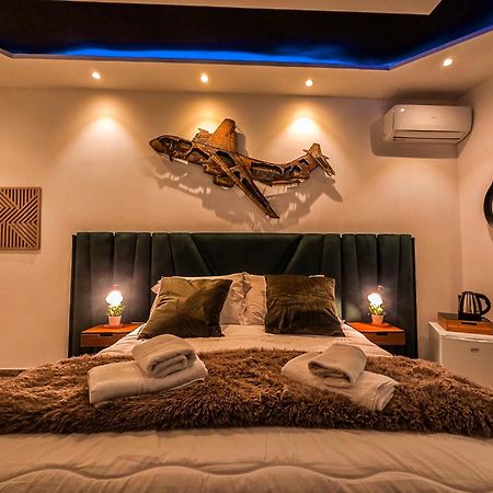 Dream & Fly Hotel เนเปิลส์ ภายนอก รูปภาพ