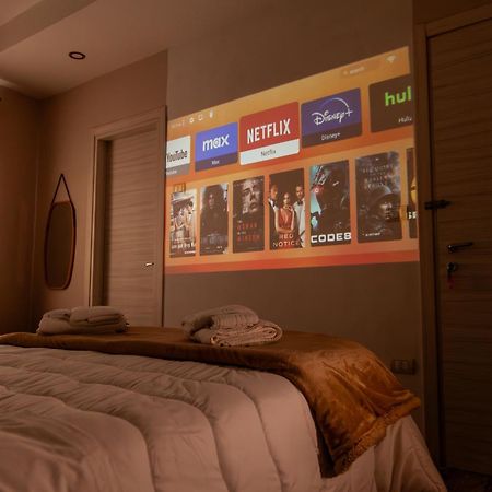Dream & Fly Hotel เนเปิลส์ ภายนอก รูปภาพ