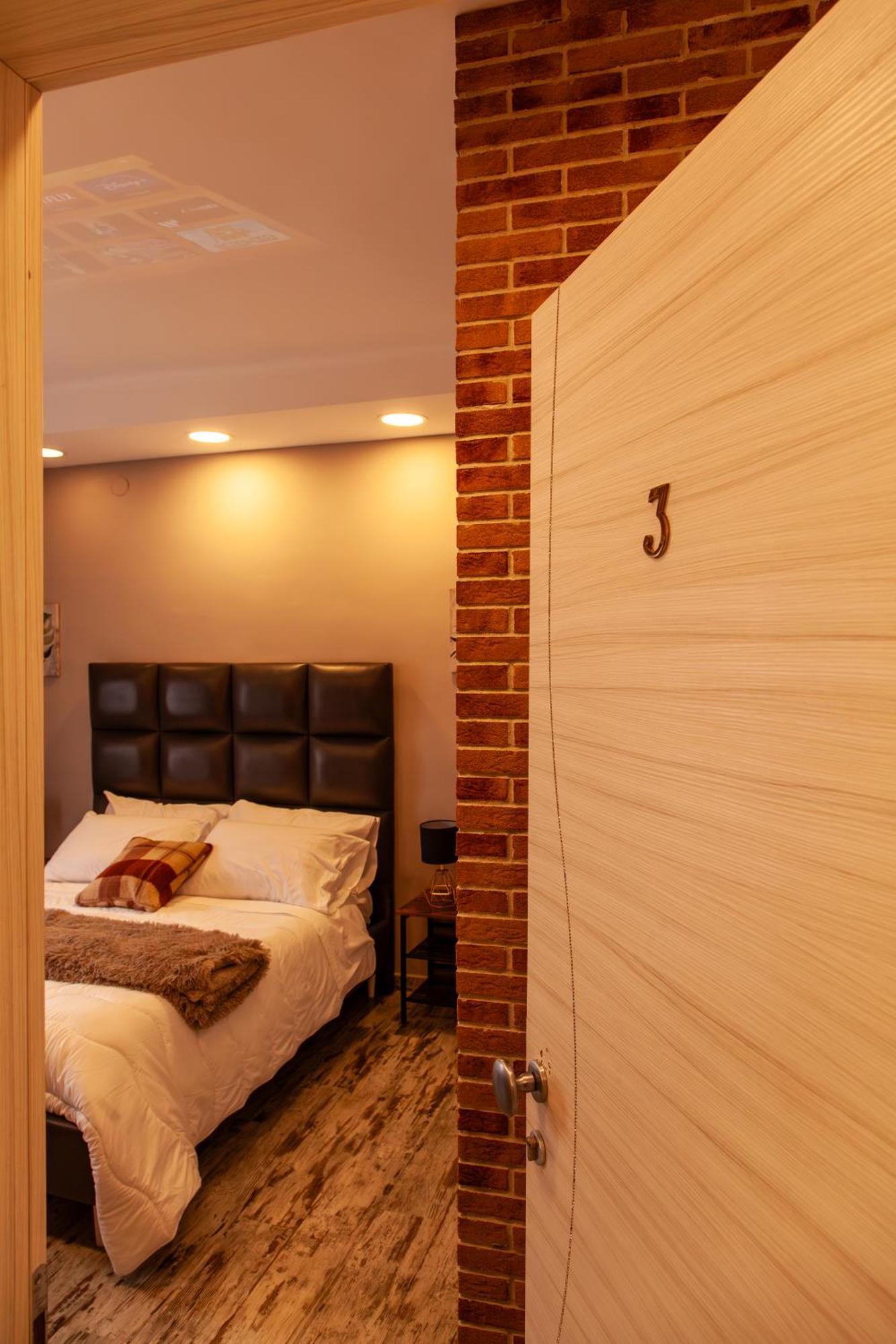 Dream & Fly Hotel เนเปิลส์ ภายนอก รูปภาพ