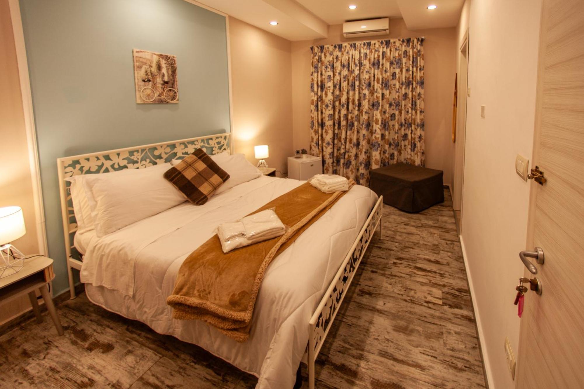Dream & Fly Hotel เนเปิลส์ ภายนอก รูปภาพ